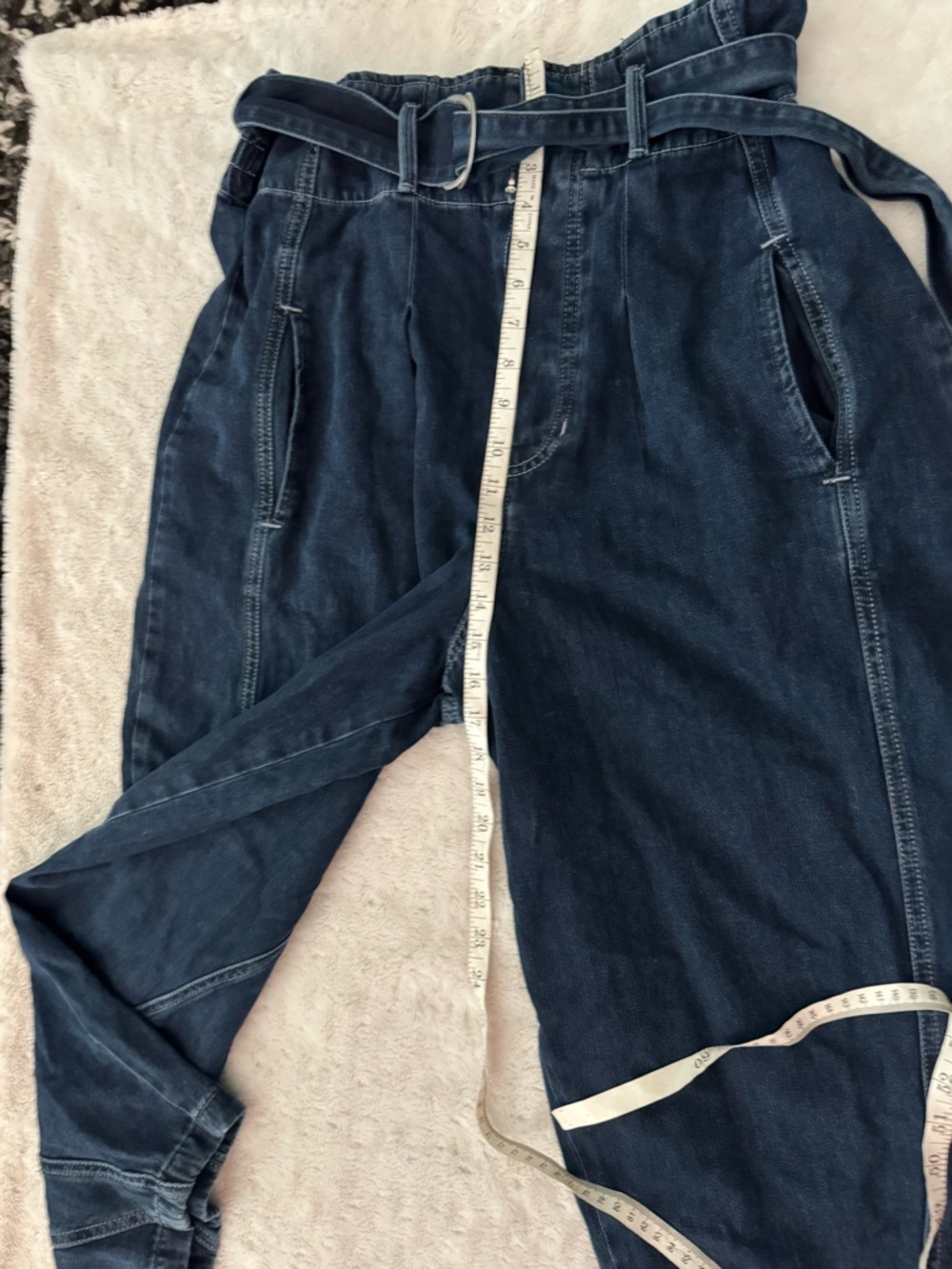 WE THE FREE Amsterdam Belted High Waist Barrel Wide Leg Jeans  - SMALL FLAW - Picture 13 of 15